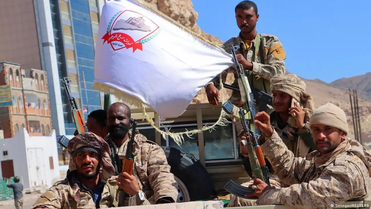 خارطة نفوذ جديدة.. ملامح سيطرة الحكومة اليمنية على المحافظات الجنوبية حاليًا